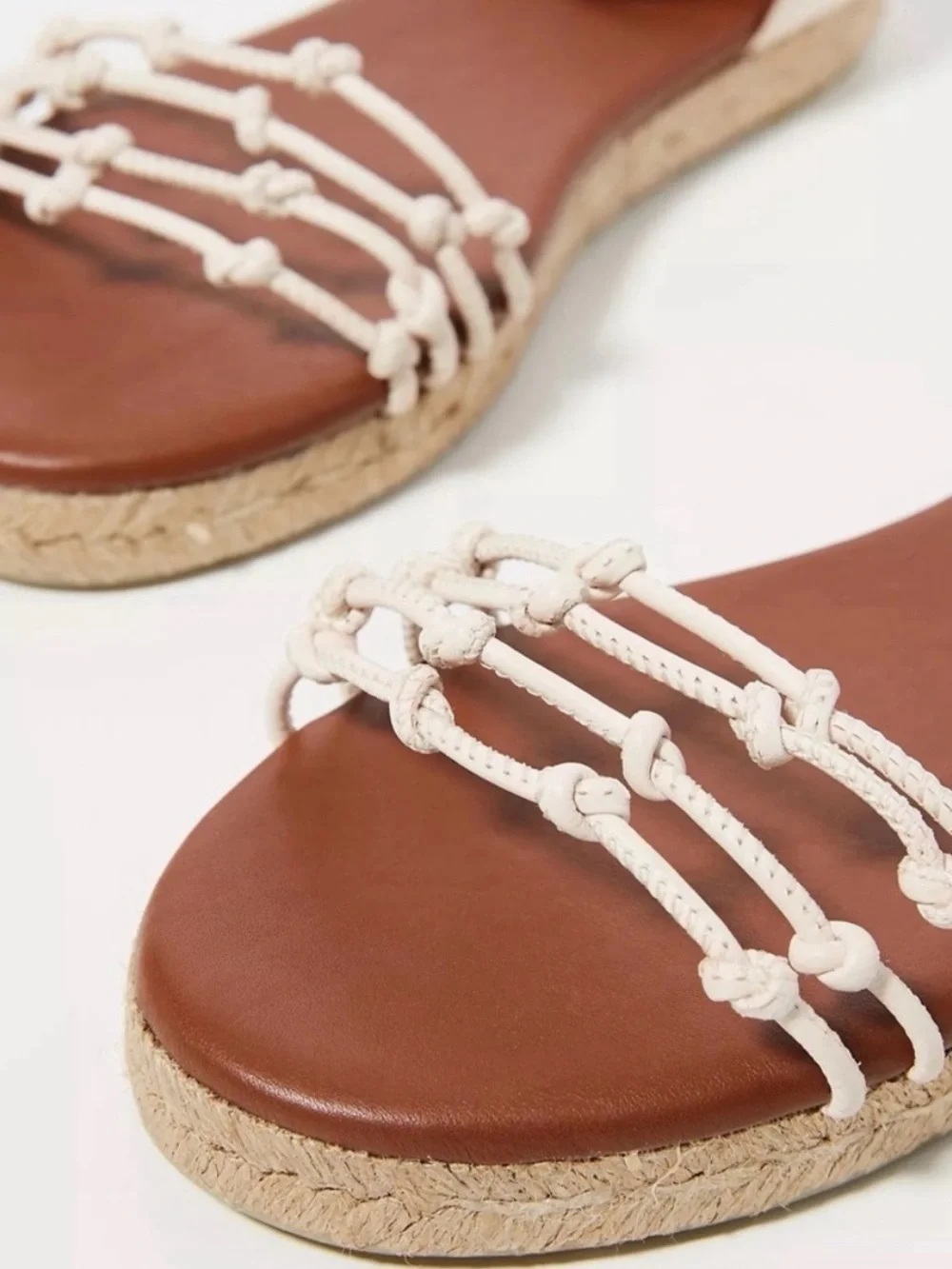 ALOHAS contrast straps